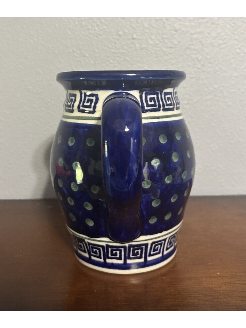 New Polish Pottery Pitcher Green Dots & Greek Key Design 7” Boleslawiec Poland - Picture 4 of 6